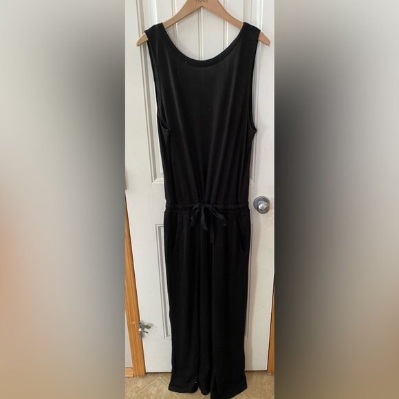 Aritzia Wilfred Free Black Jumpsuit ⭕️3/$15⭕️ - Picture 1 of 8